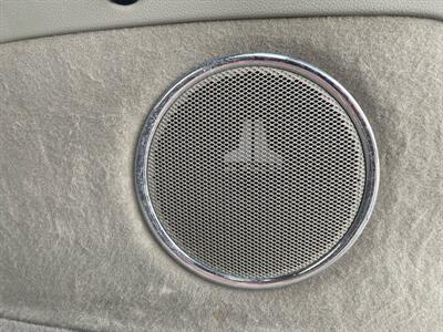2011 Jeep Grand Cherokee Laredo   - Photo 17 - Cahokia, IL 62206