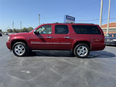 2009 Chevrolet Suburban LTZ   - Photo 4 - Cahokia, IL 62206