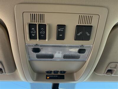2009 Chevrolet Suburban LTZ   - Photo 18 - Cahokia, IL 62206