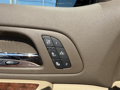 2009 Chevrolet Suburban LTZ   - Photo 17 - Cahokia, IL 62206