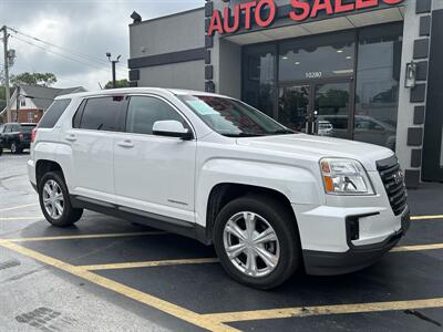 2017 GMC Terrain SLE-1   - Photo 2 - Fairview Heights, IL 62208