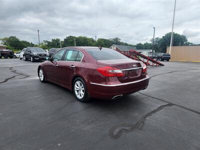 2012 Hyundai Genesis 3.8L V6   - Photo 4 - Cahokia, IL 62206