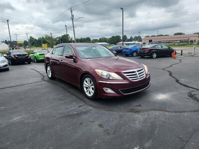 2012 Hyundai Genesis 3.8L V6   - Photo 2 - Cahokia, IL 62206