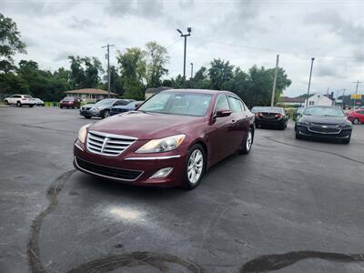 2012 Hyundai Genesis 3.8L V6   - Photo 1 - Cahokia, IL 62206