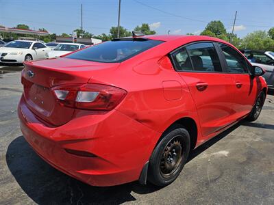 2017 Chevrolet Cruze LS Auto   - Photo 1 - Belleville, IL 62223