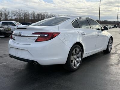 2016 Buick Regal Premium II   - Photo 5 - Cahokia, IL 62206