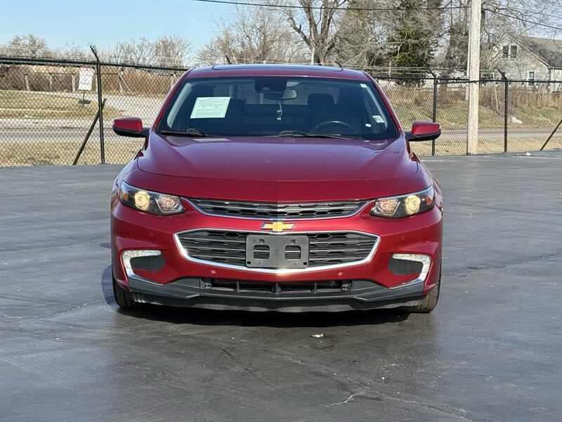 2016 Chevrolet Malibu LT - Photo 3 - Cahokia, IL 62206