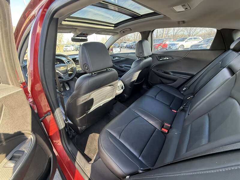 2016 Chevrolet Malibu LT - Photo 10 - Cahokia, IL 62206