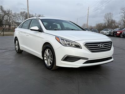 2017 Hyundai SONATA Eco   - Photo 7 - Cahokia, IL 62206