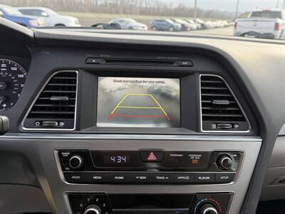 2017 Hyundai SONATA Eco   - Photo 15 - Cahokia, IL 62206