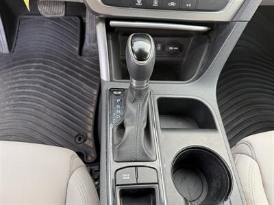 2017 Hyundai SONATA Eco   - Photo 14 - Cahokia, IL 62206