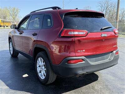 2016 Jeep Cherokee Sport   - Photo 8 - Cahokia, IL 62206