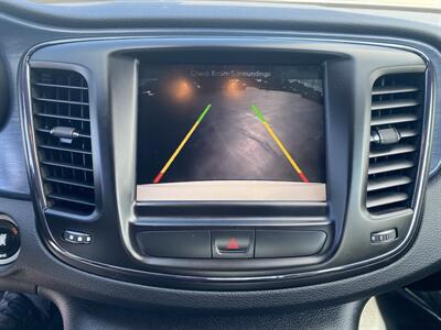 2016 Chrysler 200 S   - Photo 16 - Cahokia, IL 62206