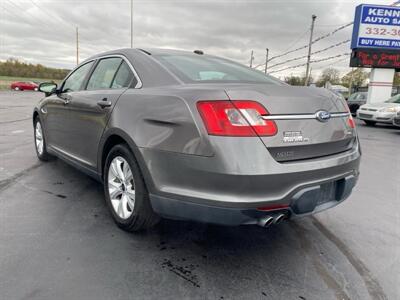 2011 Ford Taurus SEL   - Photo 7 - Cahokia, IL 62206