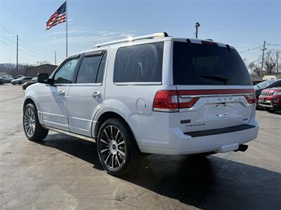 2015 Lincoln Navigator - Photo 3 - Cahokia, IL 62206