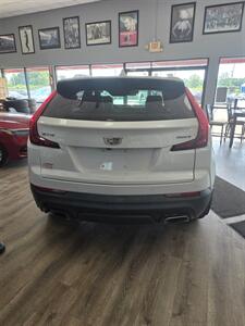 2020 Cadillac XT4 Premium Luxury   - Photo 3 - Cahokia, IL 62206