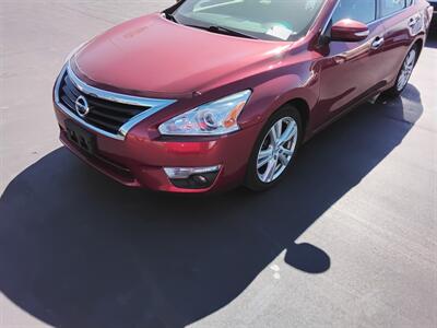 2015 Nissan Altima 3.5 S   - Photo 1 - Cahokia, IL 62206