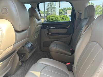 2015 GMC Acadia Denali   - Photo 11 - Fairview Heights, IL 62208