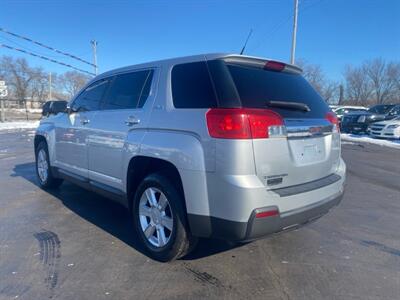 2011 GMC Terrain SLE-1   - Photo 6 - Cahokia, IL 62206