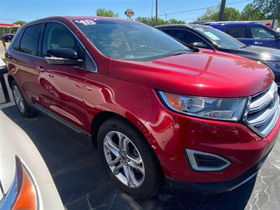 2018 Ford Edge Titanium   - Photo 6 - Belleville, IL 62226