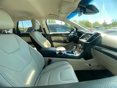 2018 Ford Edge Titanium   - Photo 5 - Belleville, IL 62226