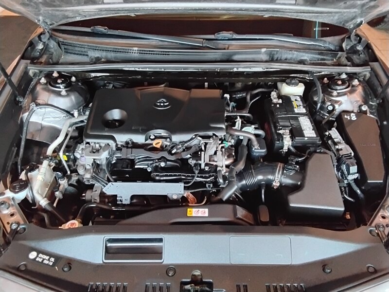 2018 Toyota Camry LE - Photo 6 - Cahokia, IL 62206