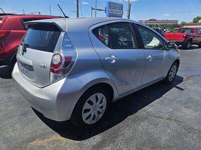 2012 Toyota Prius c One   - Photo 5 - Belleville, IL 62223