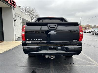 2007 Chevrolet Avalanche LS 1500   - Photo 7 - Fairview Heights, IL 62208