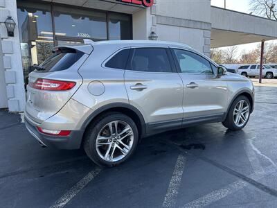 2015 Lincoln MKC   - Photo 4 - Fairview Heights, IL 62208