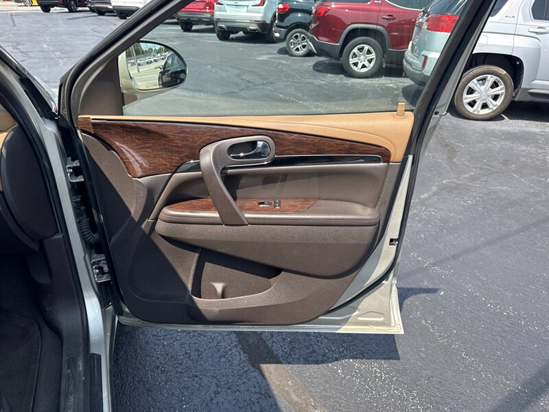 2015 Buick Enclave Leather - Photo 14 - Millstadt, IL 62260
