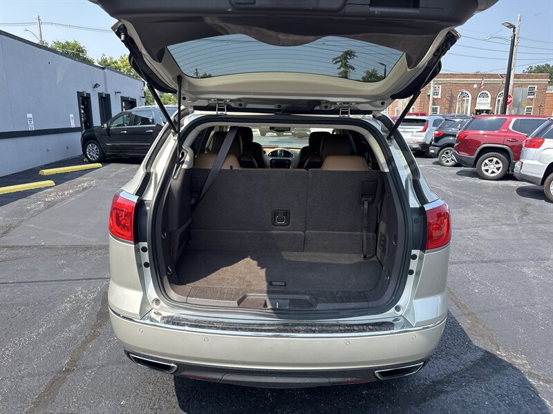 2015 Buick Enclave Leather - Photo 23 - Millstadt, IL 62260