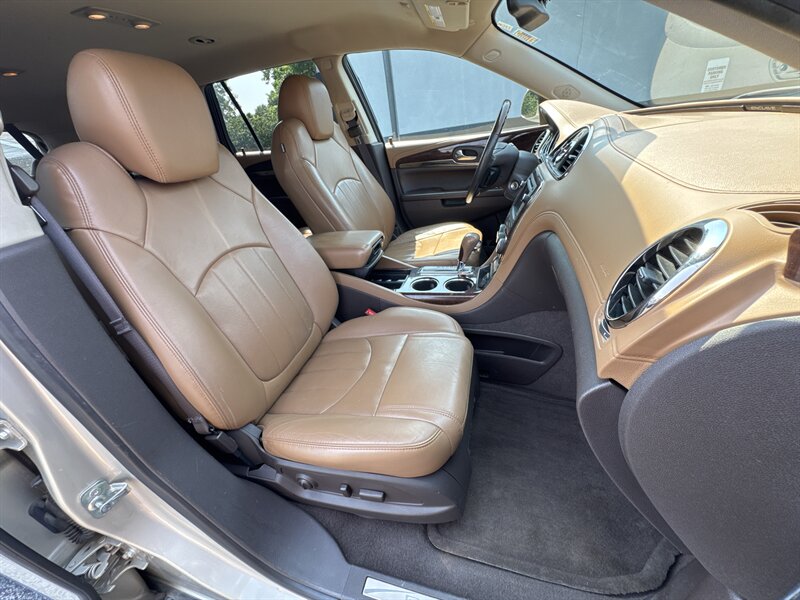 2015 Buick Enclave Leather - Photo 15 - Millstadt, IL 62260