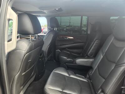 2016 Cadillac Escalade ESV Luxury Collection   - Photo 6 - Cahokia, IL 62206