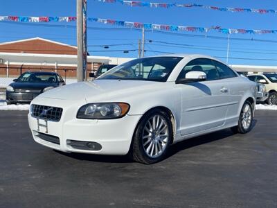 2009 Volvo C70 T5   - Photo 1 - Cahokia, IL 62206