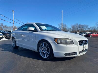 2009 Volvo C70 T5   - Photo 6 - Cahokia, IL 62206