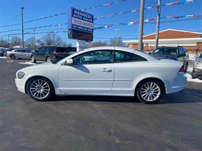 2009 Volvo C70 T5   - Photo 2 - Cahokia, IL 62206