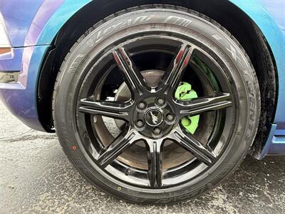 2005 Ford Mustang V6 Deluxe - Photo 14 - Cahokia, IL 62206