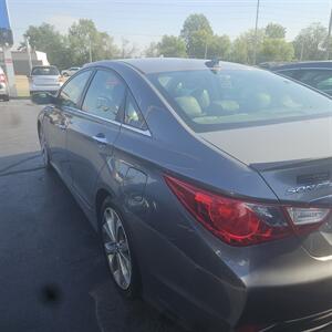 2014 Hyundai SONATA Limited 2.0T   - Photo 4 - Belleville, IL 62223