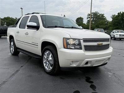 2010 Chevrolet Avalanche LTZ - Photo 5 - Cahokia, IL 62206