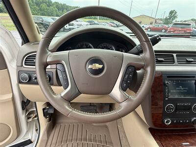 2010 Chevrolet Avalanche LTZ - Photo 13 - Cahokia, IL 62206