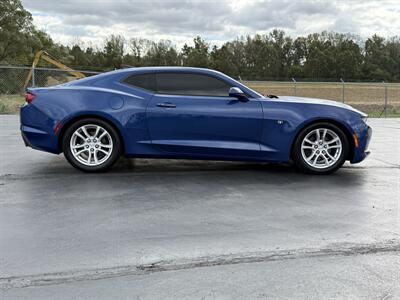 2019 Chevrolet Camaro LS - Photo 4 - Cahokia, IL 62206