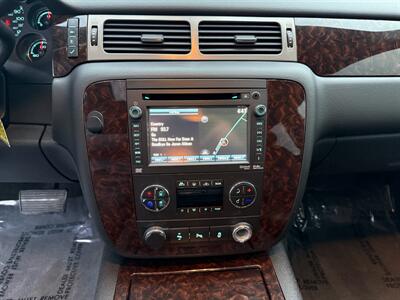 2013 GMC Yukon Denali   - Photo 16 - Cahokia, IL 62206