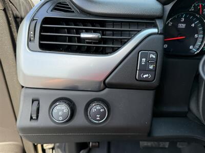 2015 Chevrolet Tahoe LTZ   - Photo 16 - Cahokia, IL 62206