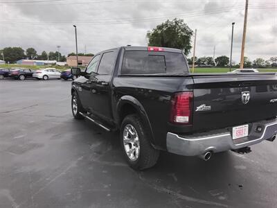 2016 RAM 1500 Laramie   - Photo 4 - Cahokia, IL 62206