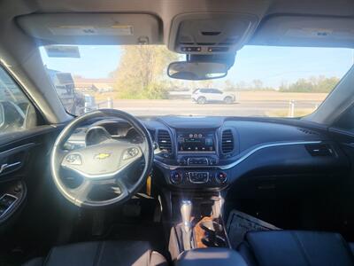 2015 Chevrolet Impala LT - Photo 5 - Cahokia, IL 62206