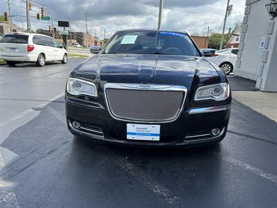 2012 Chrysler 300C   - Photo 6 - Fairview Heights, IL 62208