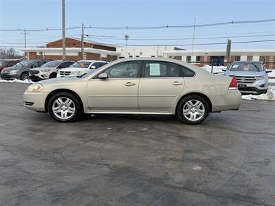 2012 Chevrolet Impala LT Fleet   - Photo 2 - Cahokia, IL 62206