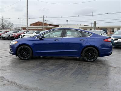 2013 Ford Fusion SE   - Photo 2 - Cahokia, IL 62206