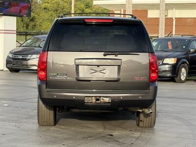 2010 GMC Yukon XL SLT   - Photo 7 - Cahokia, IL 62206