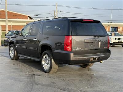 2010 GMC Yukon XL SLT   - Photo 6 - Cahokia, IL 62206